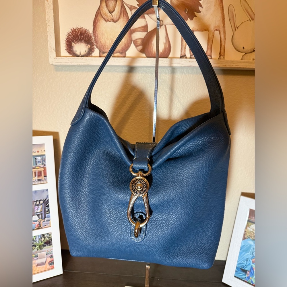 Dooney & Bourke Sorrento Logo Loc Sac